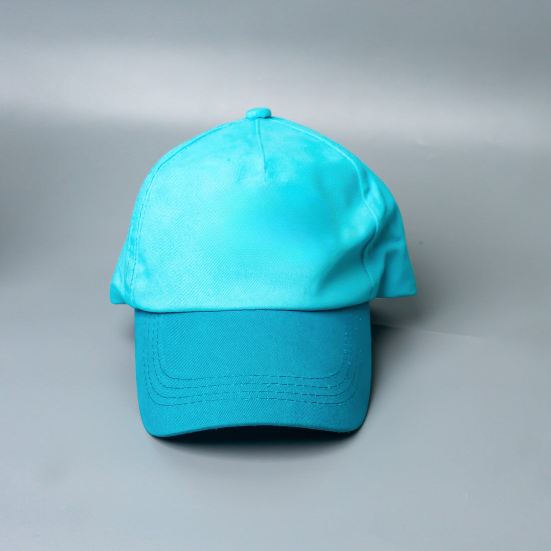 Tech & Essentials Gift Set