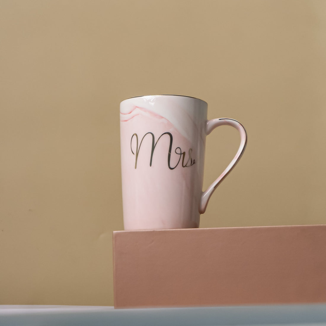 Mr. & Mrs. Ceramic Mug Set