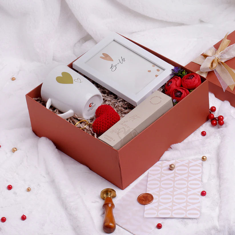 Valentine's Basket Gift Hamper