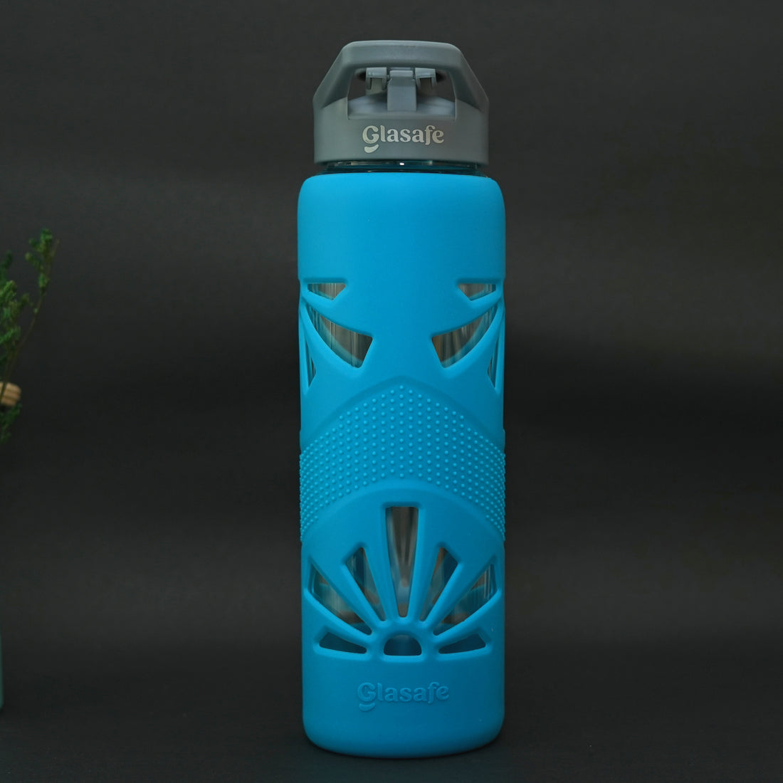 Glass Bottle 800 ml with Silicone Sleeve